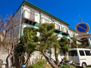 第１スカイハイツ外観写真