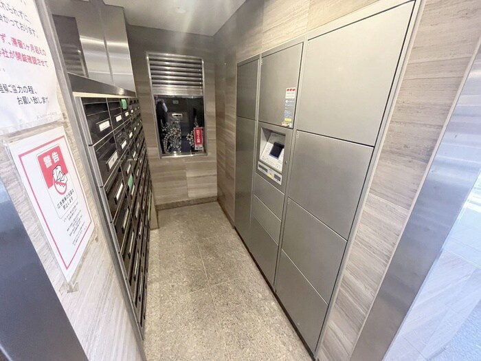 物件外観写真6　(建物設備)