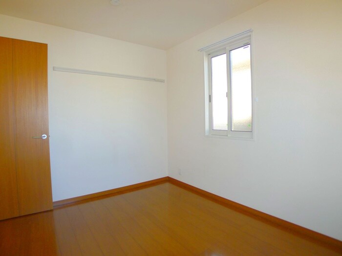 物件内観写真21　(居室)