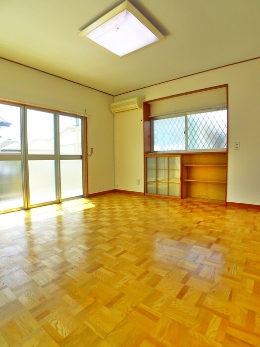 物件内観写真9　(居室)