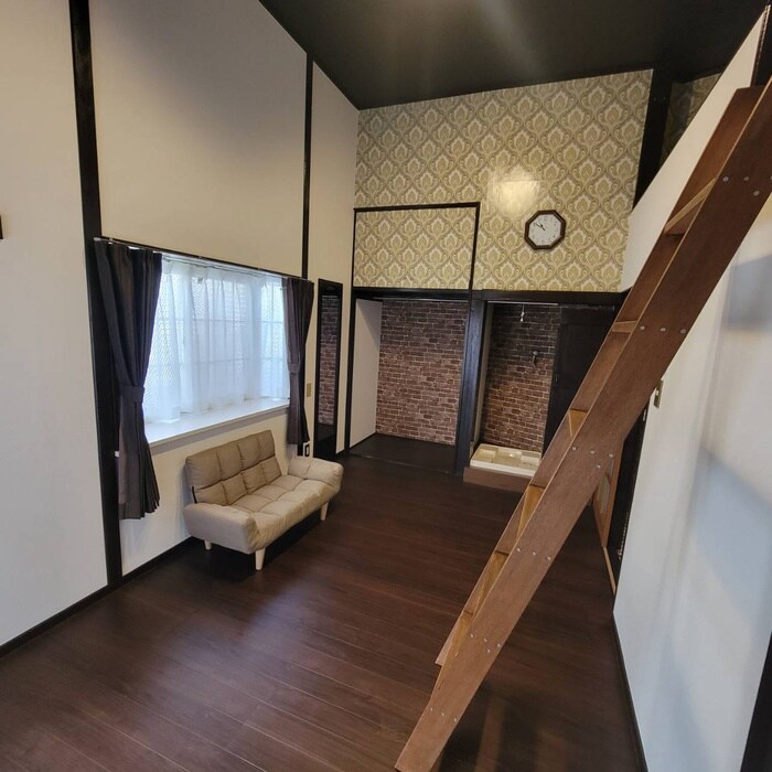 物件内観写真11　(居室)