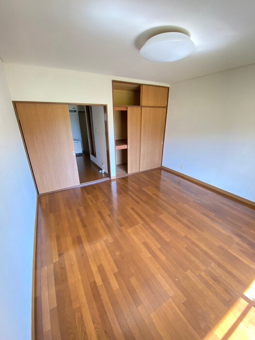 物件内観写真11　(居室)