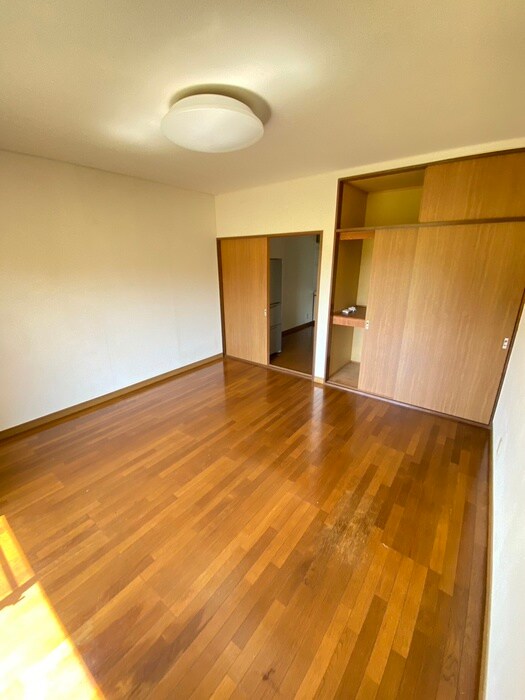 物件内観写真12　(居室)