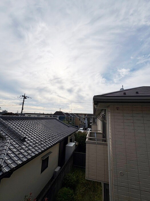 物件内観写真14　(室内からの展望)