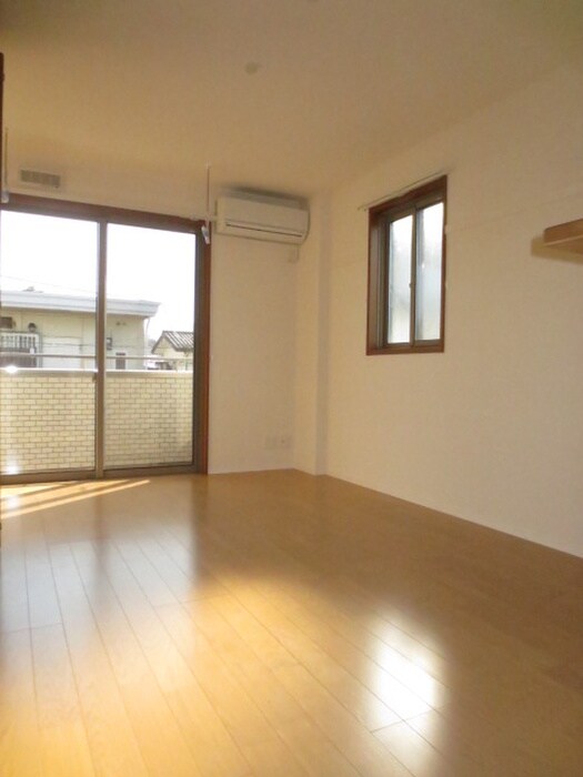 物件内観写真11　(居室)