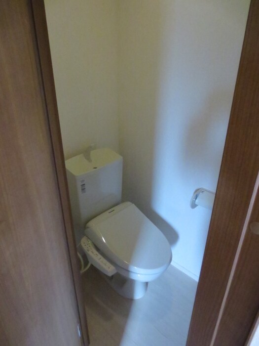 物件内観写真13　(トイレ)