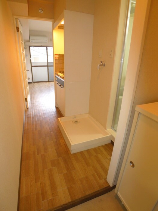 物件内観写真9　(廊下)