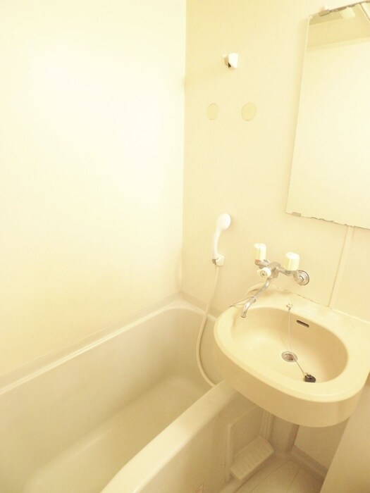 物件内観写真11　(バス／シャワールーム等)