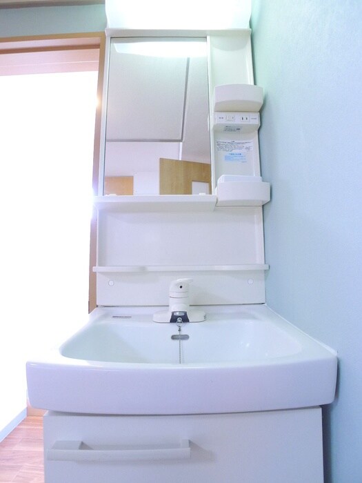 物件内観写真13　(洗面)