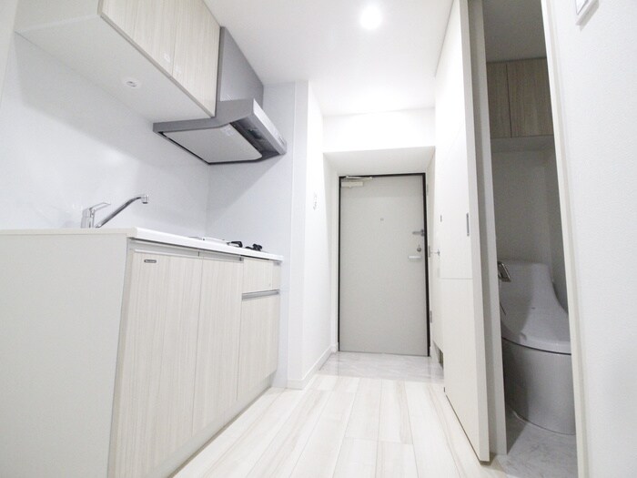 物件内観写真13　(廊下)