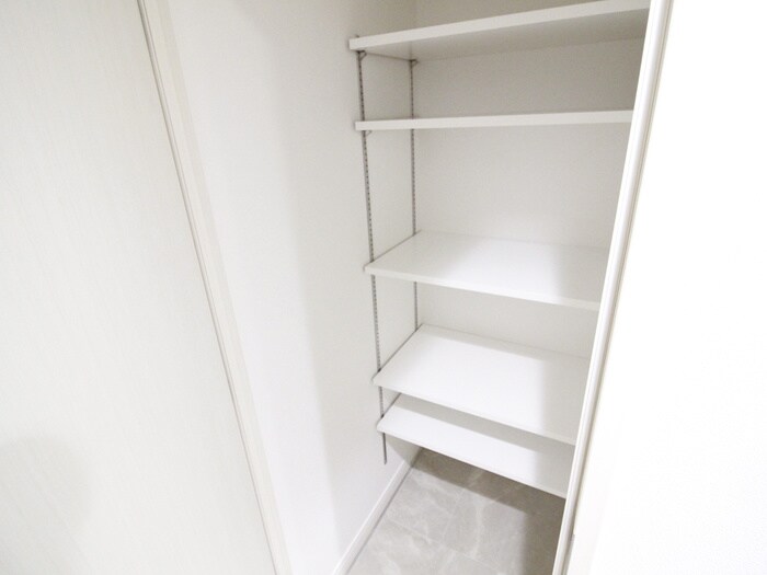 物件内観写真19　(靴箱)