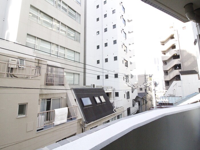 物件内観写真22　(室内からの展望)