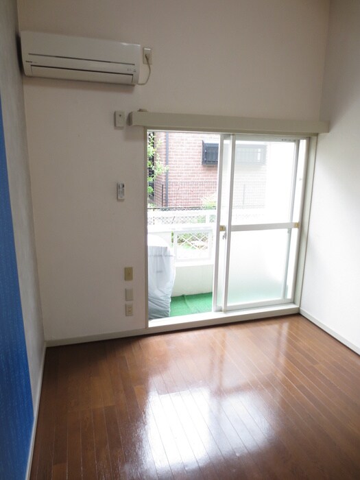 物件内観写真16　(居室)