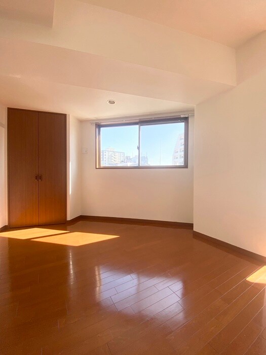 物件内観写真21　(居室)