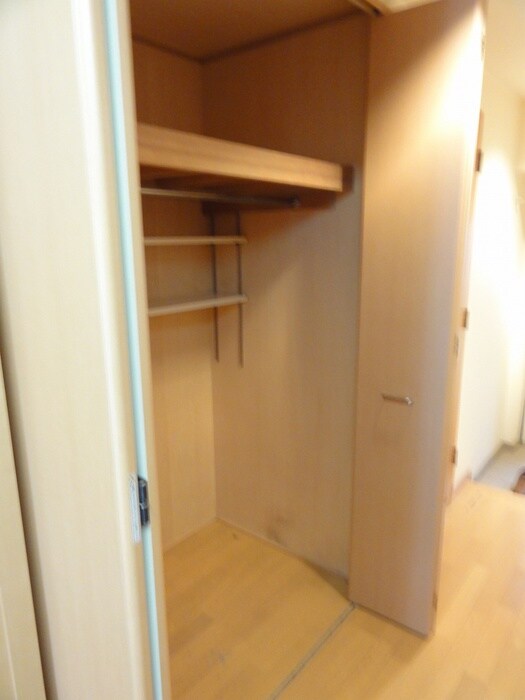 物件内観写真15　(収納)