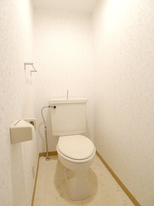 物件内観写真15　(トイレ)