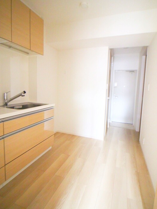 物件内観写真8　(廊下)