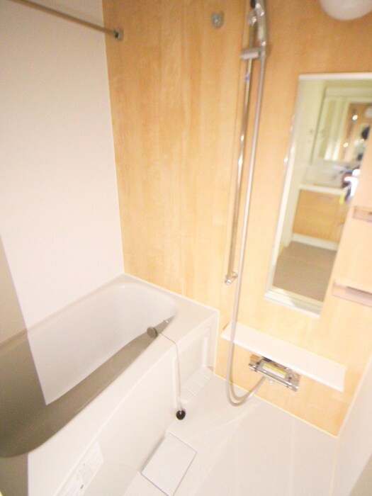 物件内観写真12　(バス／シャワールーム等)