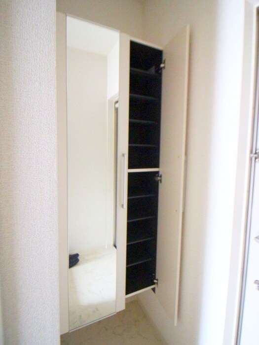 物件内観写真20　(靴箱)