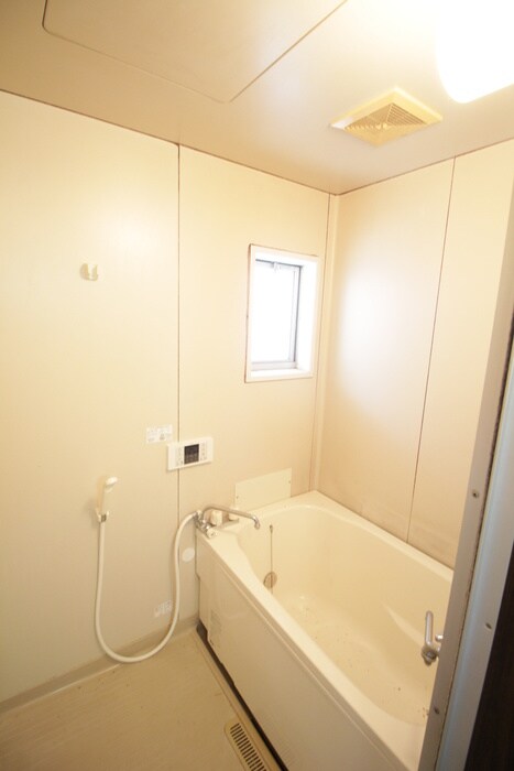 物件内観写真11　(バス／シャワールーム等)