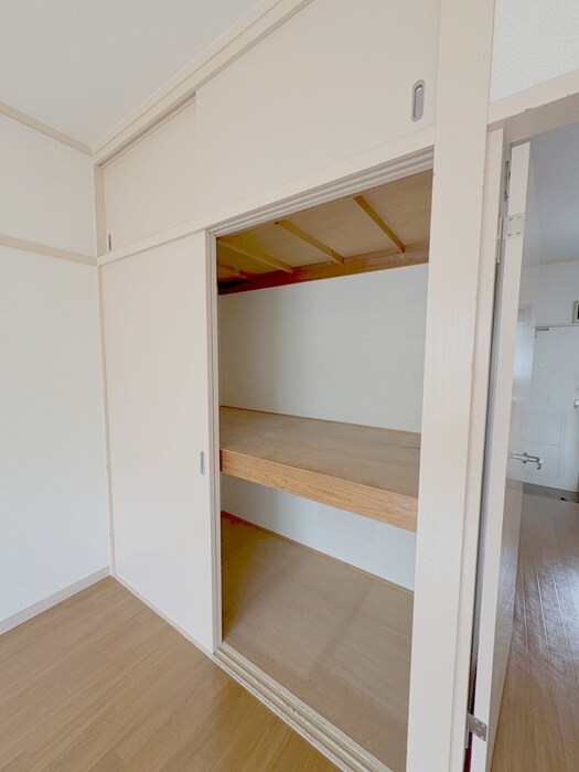 物件内観写真13　(収納)