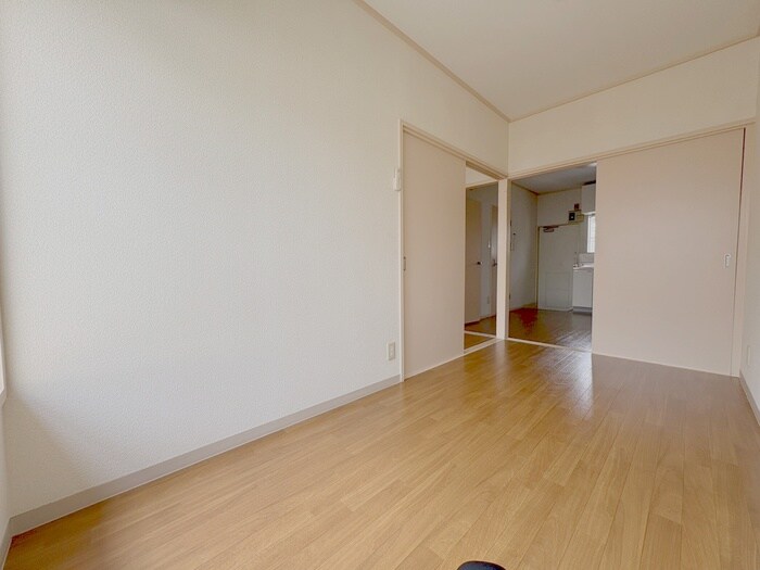 物件内観写真19　(居室)