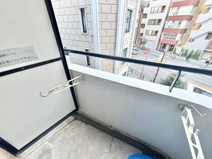 物件内観写真13　(ベランダ・バルコニー)