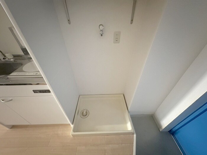 物件内観写真13　(洗濯機置場)