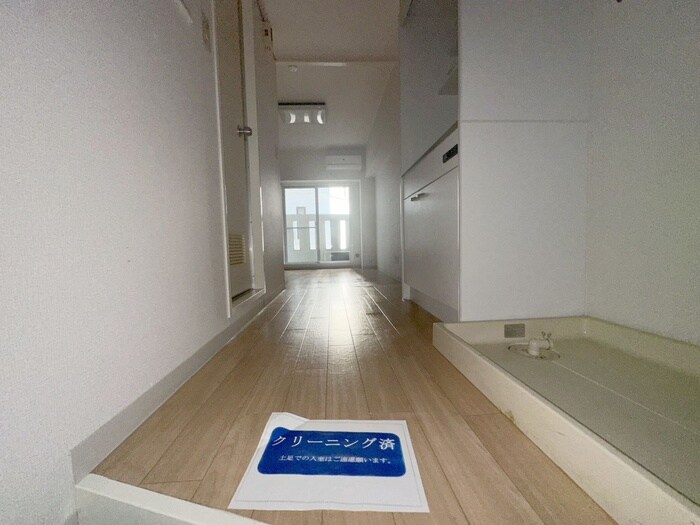 物件内観写真15　(廊下)