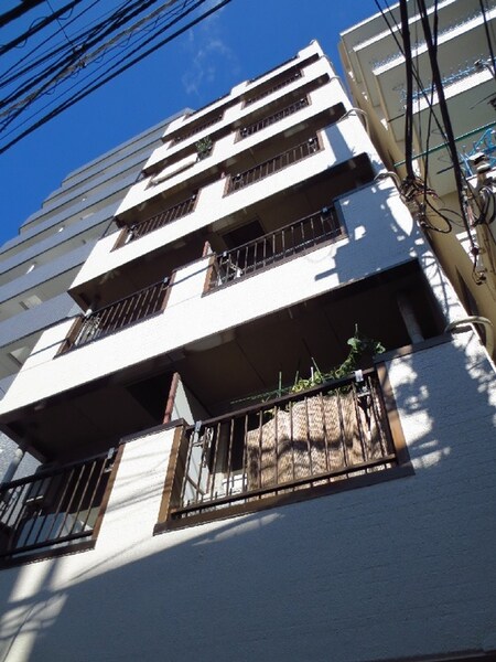 １ｓｔハイツソエダ外観写真