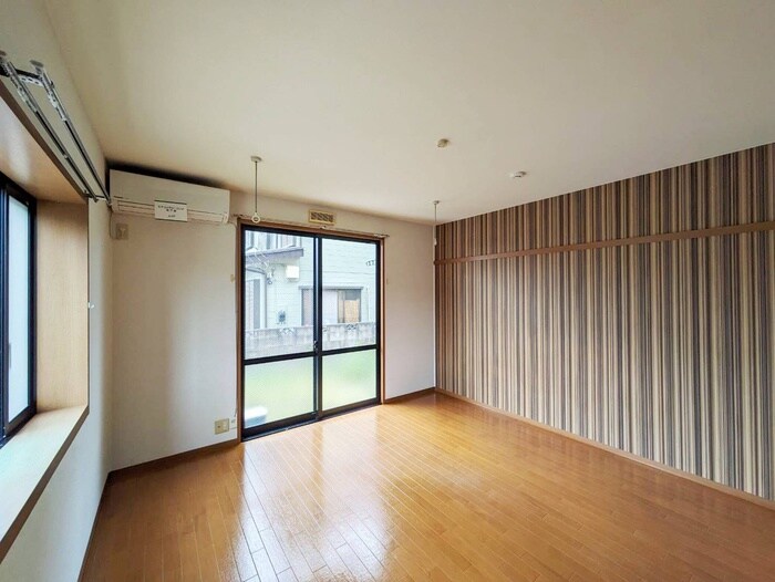 物件内観写真9　(居室)