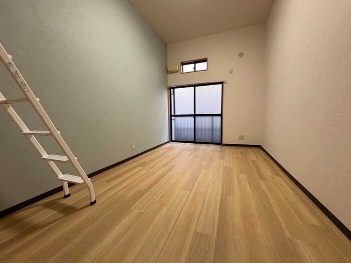 物件内観写真5　(居室)