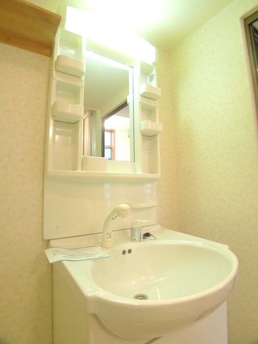 物件内観写真7　(洗面)