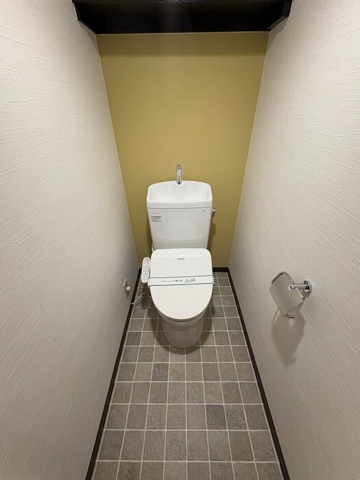 物件内観写真9　(トイレ)