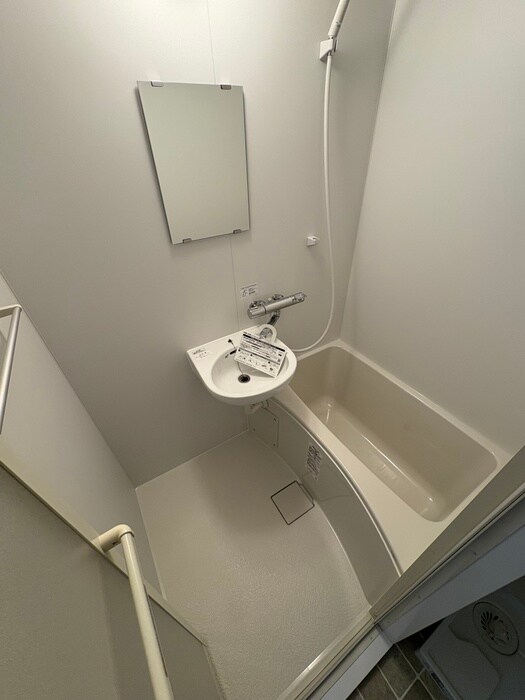 物件内観写真10　(バス／シャワールーム等)