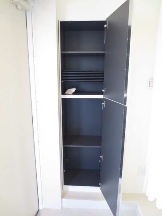 物件内観写真14　(靴箱)