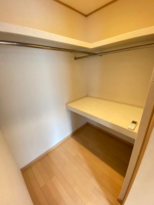 物件内観写真9　(収納)