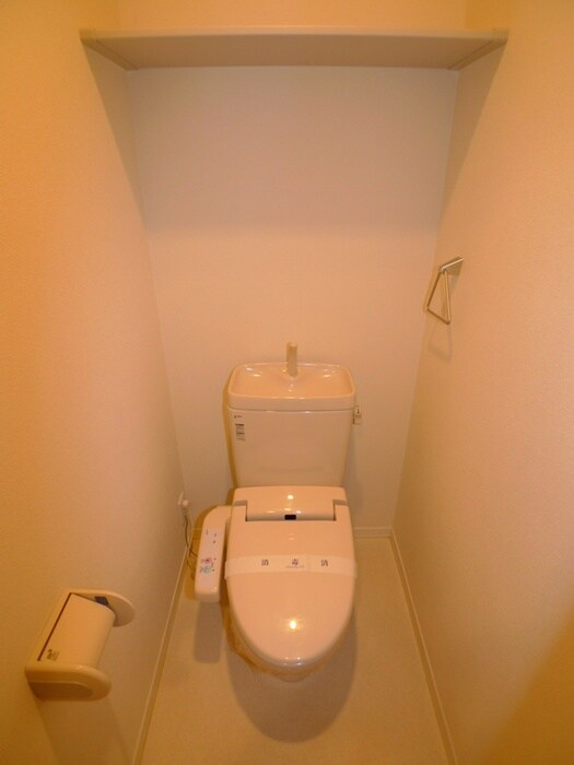 物件内観写真14　(トイレ)