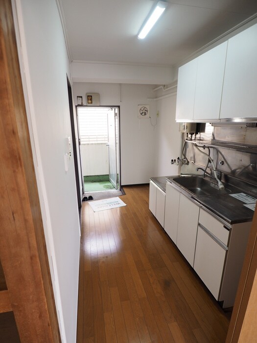 物件内観写真18　(廊下)