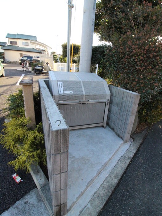 物件外観写真6　(建物設備)