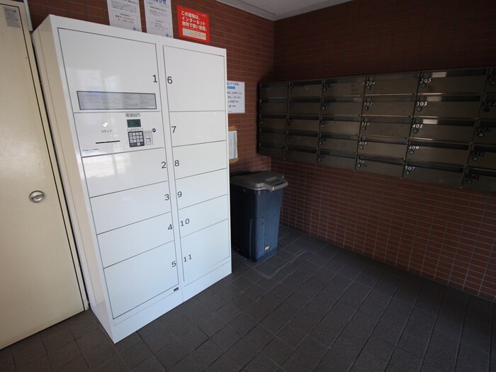 物件外観写真6　(建物設備)