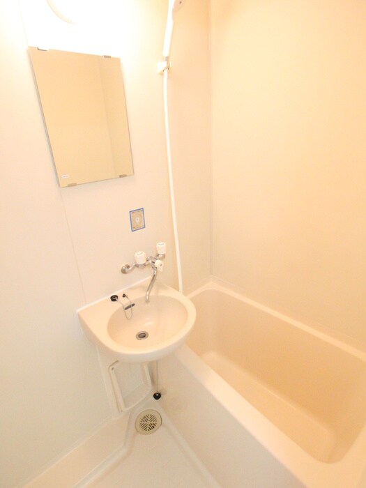 物件内観写真16　(バス／シャワールーム等)