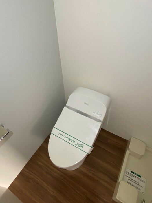 物件内観写真10　(トイレ)