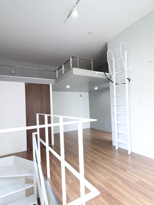 物件内観写真10　(居室)