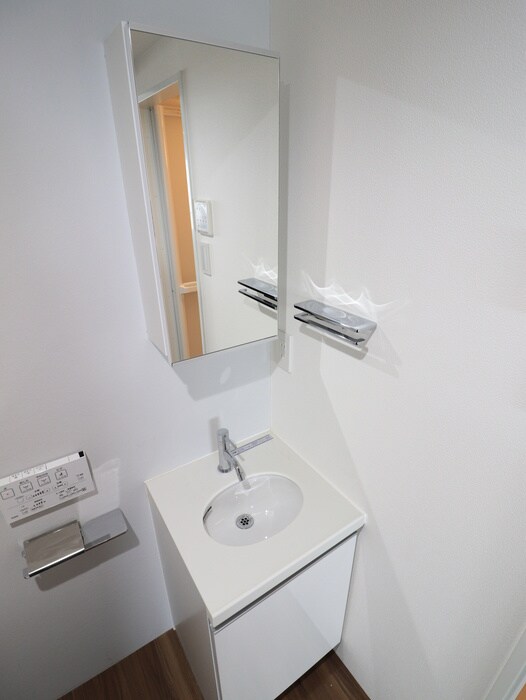 物件内観写真15　(洗面)