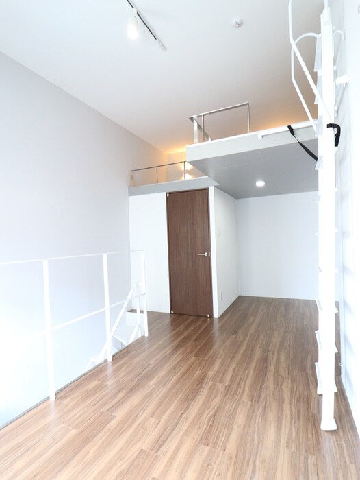 物件内観写真18　(居室)