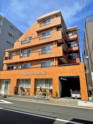 ﾗｲｵﾝｽﾞﾏﾝｼｮﾝ王子第３（３０２）外観写真