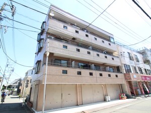 クレセントハイム外観写真