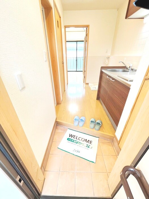 物件内観写真15　(玄関)