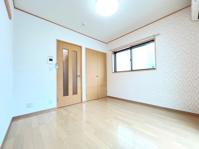 物件内観写真18　(居室)